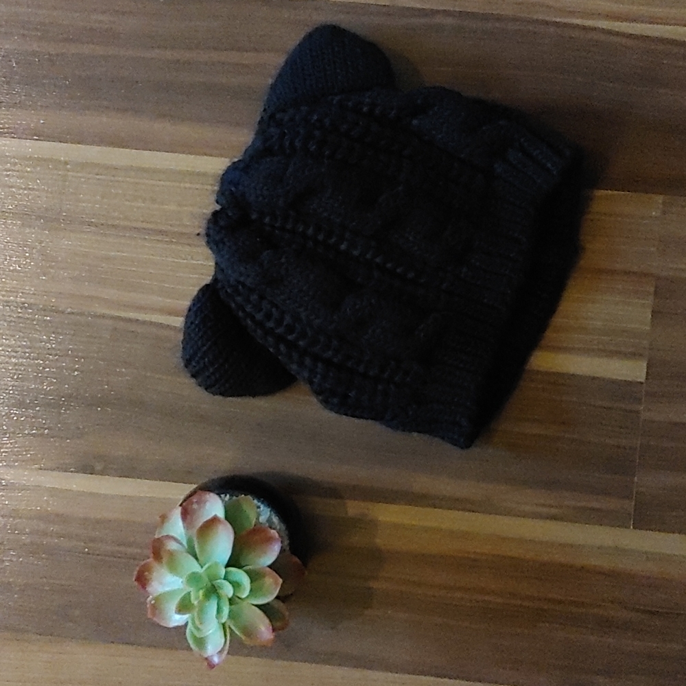 🖤Black Cat Ear Beanie🖤
